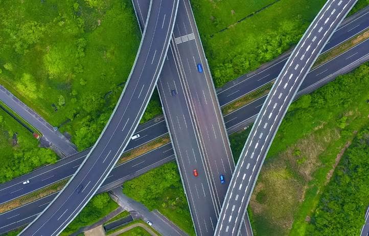 Aerial view of intersecting highways.