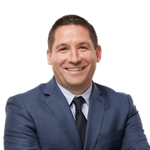 Professional photo of Allen Roiser.