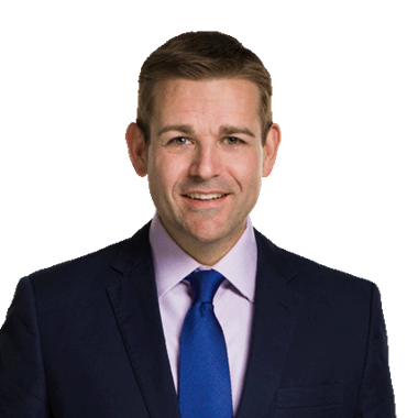 Professional photo of Patrick Serda.